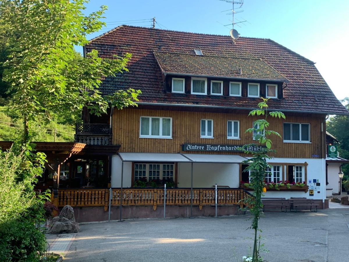 Landhotel Untere Kapfenhardter Muehle Unterreichenbach Exterior foto